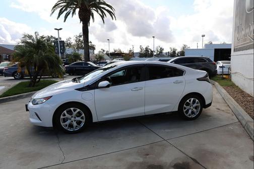 2018 Chevrolet Volt Premier