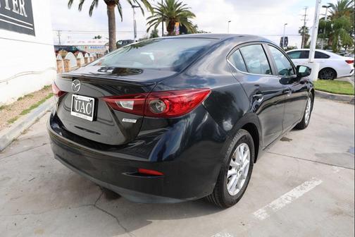 2015 Mazda Mazda3 i Touring