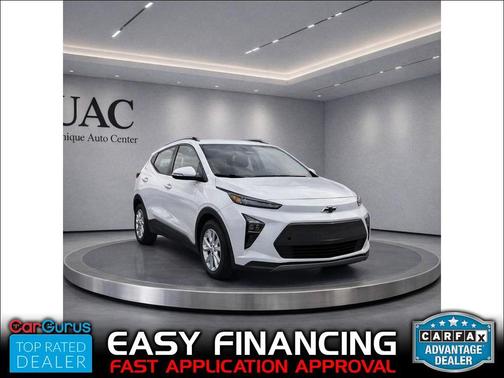 Summit White 2023 Chevrolet Bolt EUV FWD LT