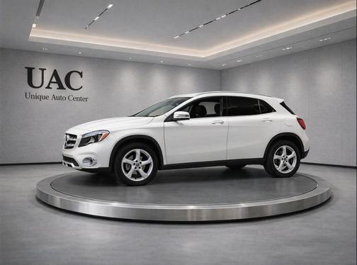 WHITE 2018 Mercedes-Benz GLA 250 Base