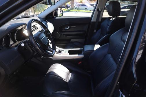 2017 Land Rover Range Rover Evoque SE