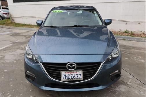 2015 Mazda Mazda3 i Sport