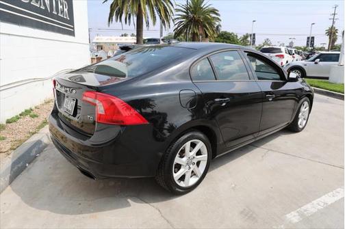 2015 Volvo S60 T5