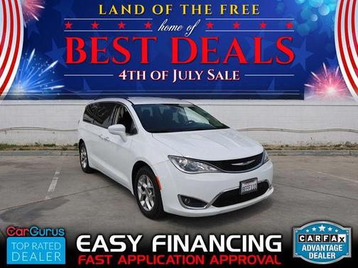 2018 Chrysler Pacifica Touring Plus
