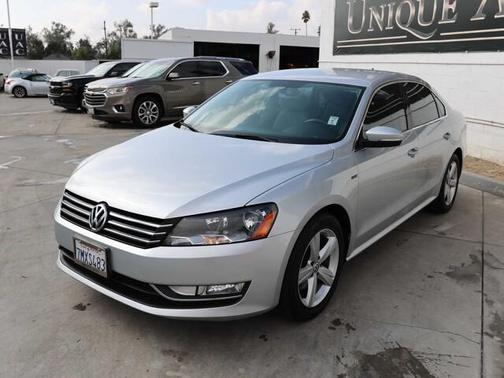 Reflex Silver Metallic 2015 Volkswagen Passat 1.8T Limited Edition