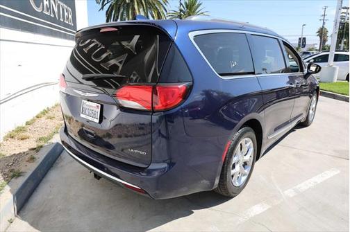 2018 Chrysler Pacifica Limited