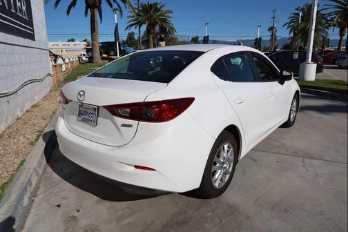 2018 Mazda Mazda3 Sport