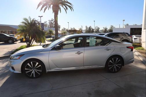 2019 Nissan Altima 2.5 SR