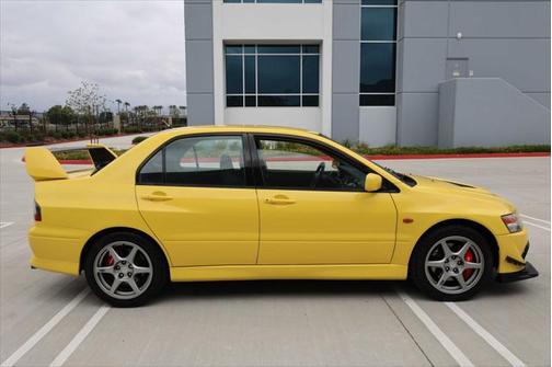 2003 Mitsubishi Lancer Evolution Base