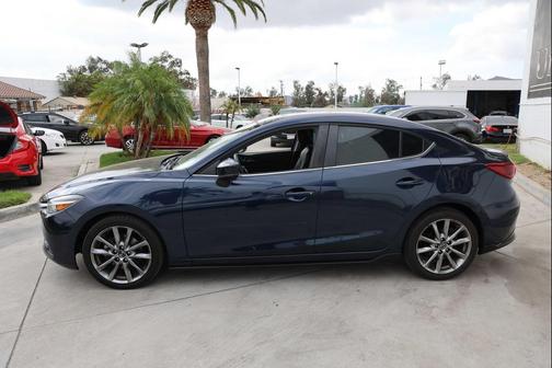 2018 Mazda Mazda3 Grand Touring