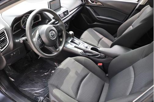 2015 Mazda Mazda3 i Sport