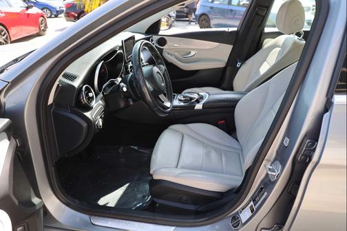 2016 Mercedes-Benz C-Class C 300 SEDAN 4D