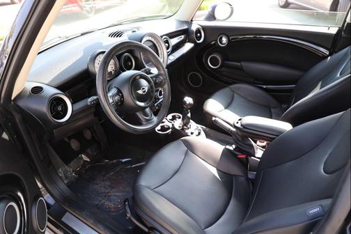 2013 MINI Hardtop Cooper