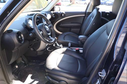 2015 MINI Countryman Cooper