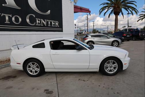 2014 Ford Mustang V6