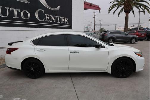 2017 Nissan Altima 2.5 SR