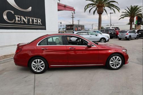 2019 Mercedes-Benz C-Class C 300 SEDAN 4D