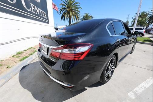2017 Honda Accord Sport SE