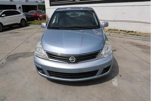 2010 Nissan Versa 1.8 S
