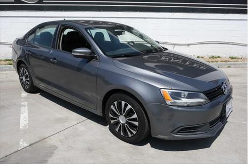 2014 Volkswagen Jetta Auto SE