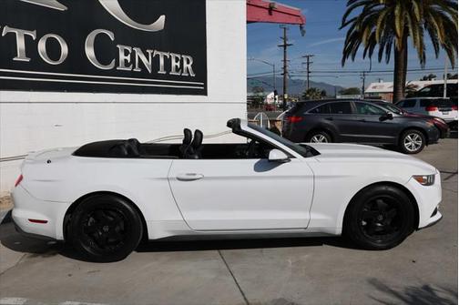 2016 Ford Mustang EcoBoost Premium