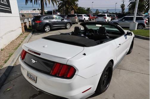 2016 Ford Mustang EcoBoost Premium