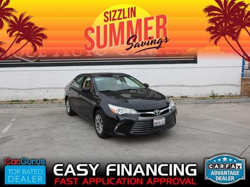 2017 Toyota Camry LE