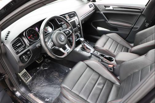 2016 Volkswagen Golf GTI 2.0T Autobahn w/Performance Package 4-Door