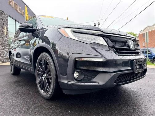2020 Honda Pilot AWD Black Edition