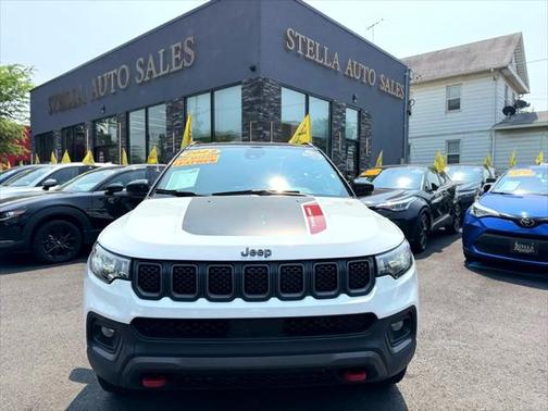 2023 Jeep Compass Trailhawk