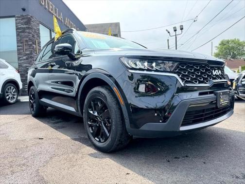 2022 Kia Sorento S