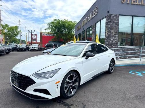 2022 Hyundai SONATA SEL Plus