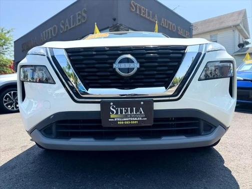 2022 Nissan Rogue S
