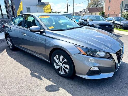 2022 Nissan Altima S FWD