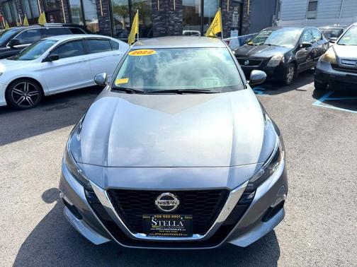 2022 Nissan Altima S FWD