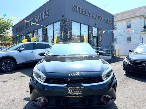 2022 Kia Forte GT-Line
