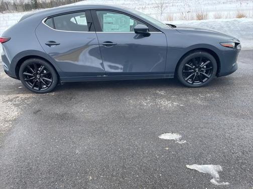 2025 Mazda Mazda3 FWD w/Premium Package