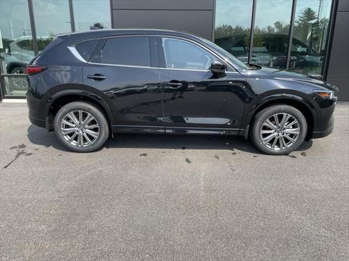 2025 Mazda CX-5 Signature