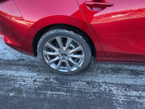 2026 Mazda Mazda3 FWD w/Preferred Package