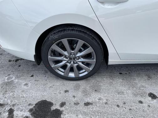 2026 Mazda Mazda3 FWD w/Preferred Package