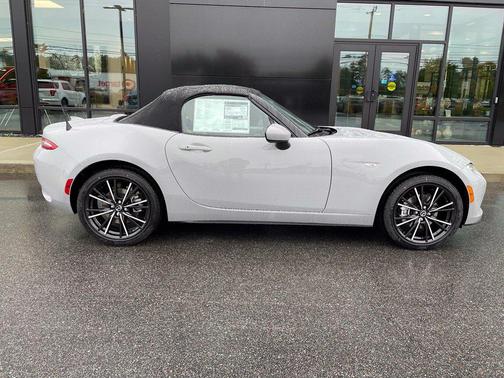 Gray Metallic 2026 Mazda MX-5 Miata Grand Touring