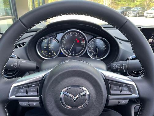Aero Gray Metallic 2026 Mazda MX-5 Miata Club