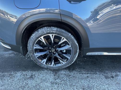 2026 Mazda CX-90 PHEV Premium Plus