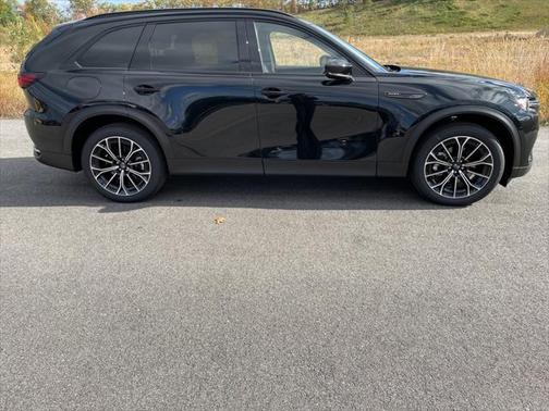 2025 Mazda CX-70 PHEV Premium Package