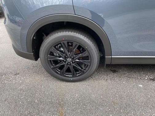 2025 Mazda CX-5 Carbon Edition