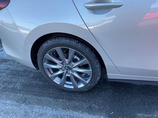 2026 Mazda Mazda3 FWD w/Preferred Package