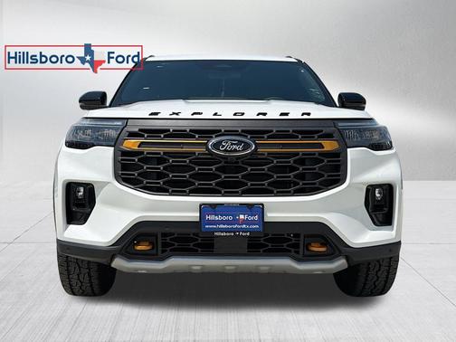 Star White 2026 Ford Explorer Tremor