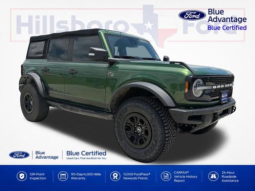 ERUPTION GREEN METALLIC 2022 Ford Bronco WILDTRAK
