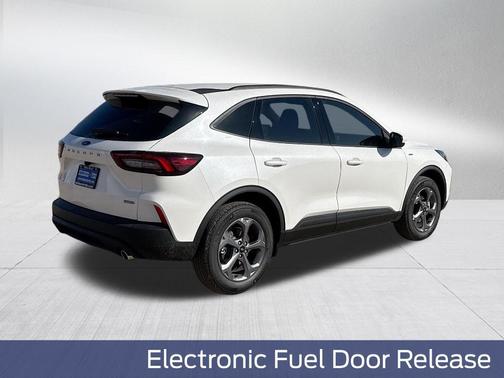 2026 Ford Escape ST-Line Select
