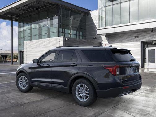 2026 Ford Explorer 